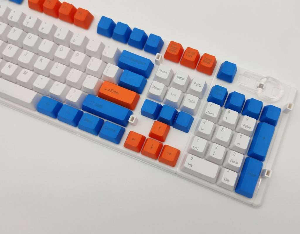 White&Blue PBT Keycap - Single Shot - KEEBFORCE