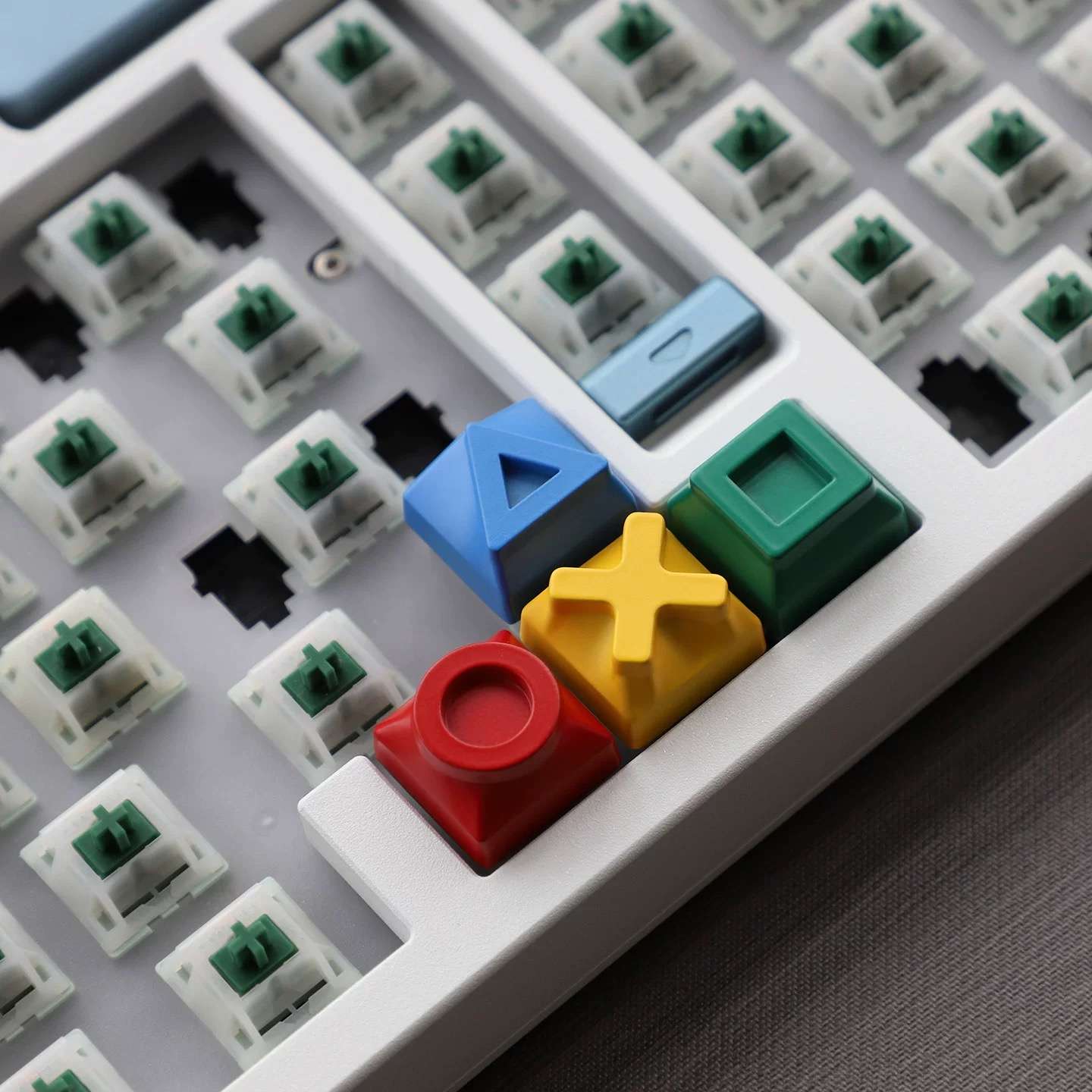 Zinc Alloy Keycap - Game Controller Symbol - KEEBFORCE